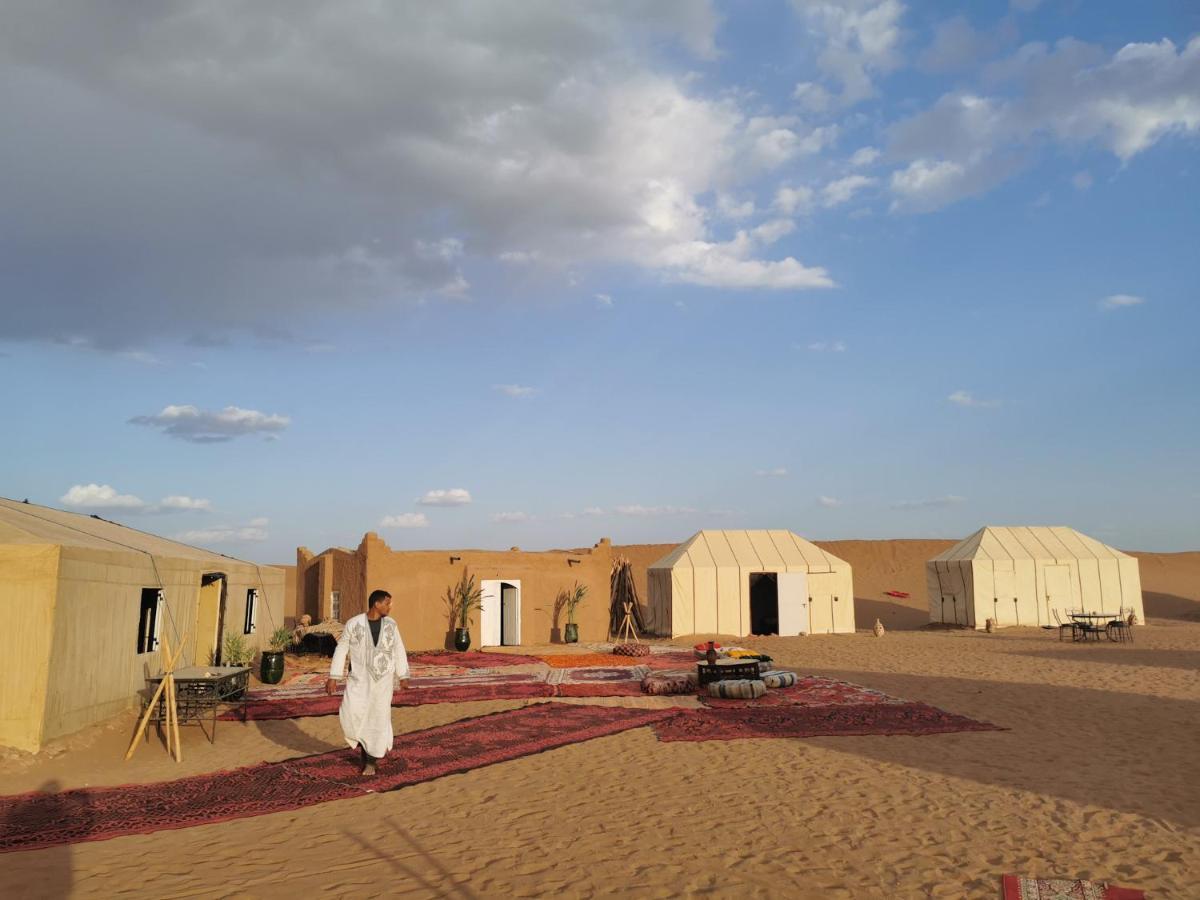 Hotel Bivouac Erg Chegaga Nomademoi El Gouera Esterno foto